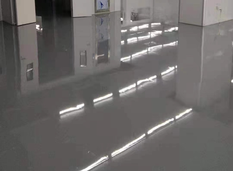 1641611516409027.jpg 環(huán)氧砂漿防靜電自流平完工效果2_副本.jpg